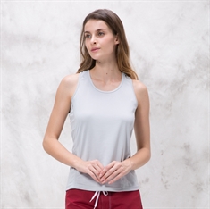 SPORTY WOMEN'S SPORTS TANK TOP