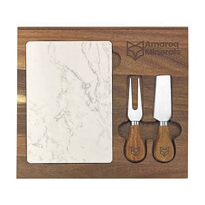 Wood and marble cheese board for corporate gifts